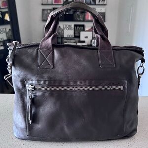 ROOTS CANADA Messenger Bag